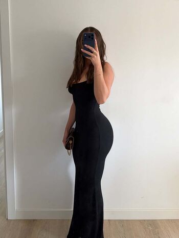 Full leaked Elora gummerson private onlyfans photo