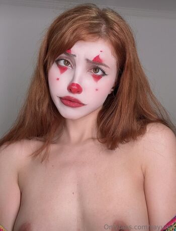Full leaked Elowen fawn private onlyfans photo