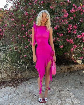 Full leaked Elsa hosk page private onlyfans photo