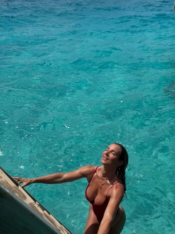 Full leaked Elsa pataky private onlyfans photo