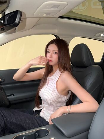 Full leaked Elyn leong private onlyfans photo