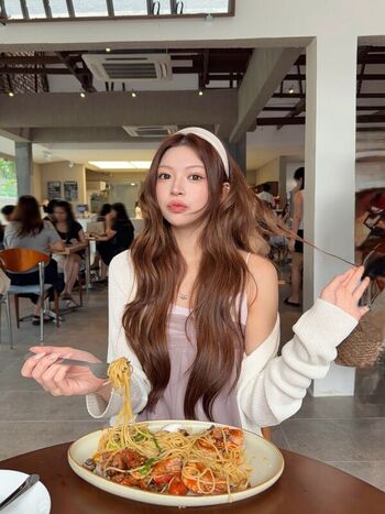 Full leaked Elyn leong private onlyfans photo