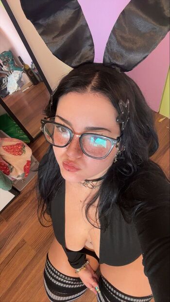Full leaked Elyriss private onlyfans photo