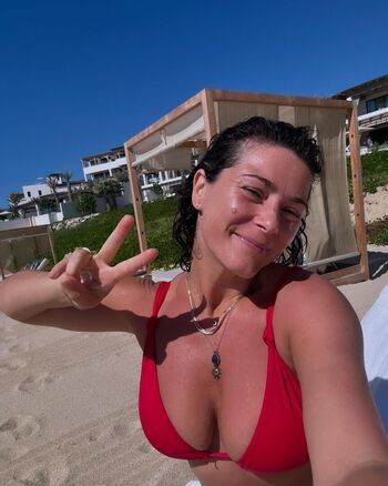 Full leaked Elysia rotaru private onlyfans photo