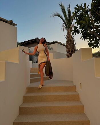 Full leaked Elysia rotaru private onlyfans photo