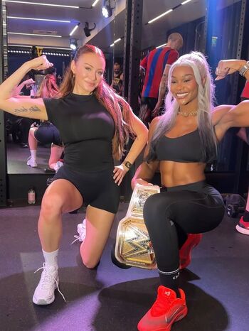 Full leaked Elz the witch private onlyfans photo