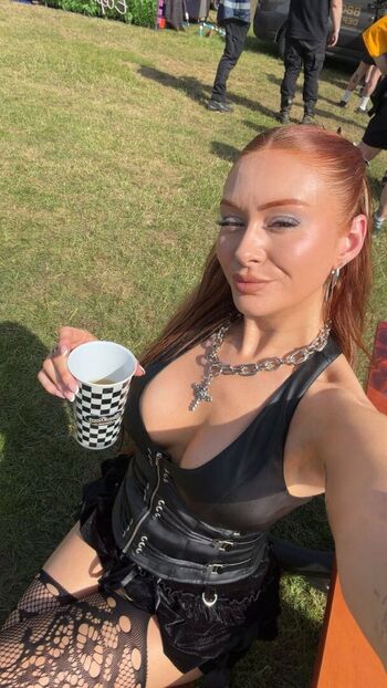 Full leaked Elzthewitch private onlyfans photo