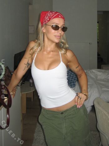 Full leaked Ema louise private onlyfans photo