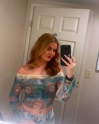 emajanewhite