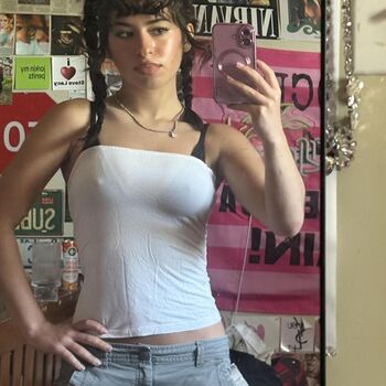 Full leaked Emaleah christou private onlyfans photo