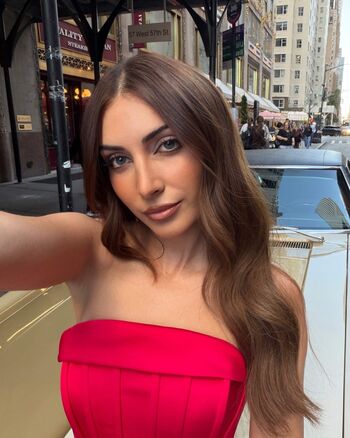Full leaked Emelia hartford private onlyfans photo
