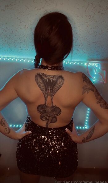 Full leaked Emeline page private onlyfans photo