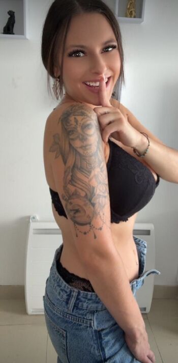 Full leaked Emeline private onlyfans photo
