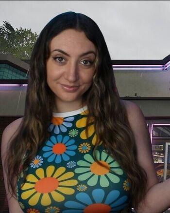 Full leaked Emidivergent private onlyfans photo