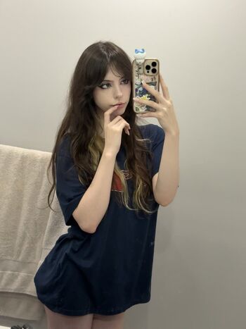 Full leaked Emiki page private onlyfans photo