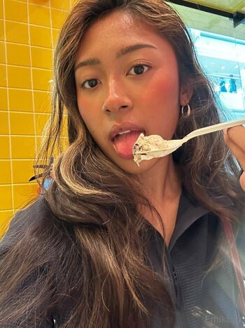 Full leaked Emikoxo page private onlyfans photo