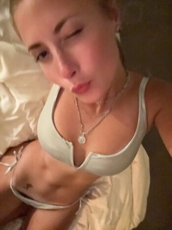 Full leaked Emilia bullock private onlyfans photo