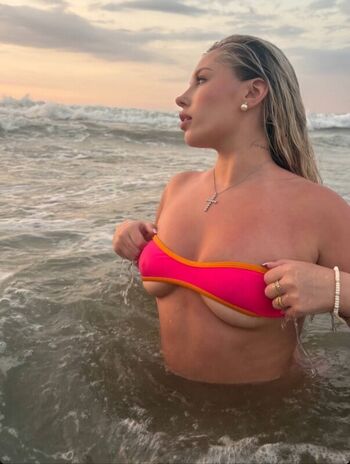 Full leaked Emilia herrera private onlyfans photo