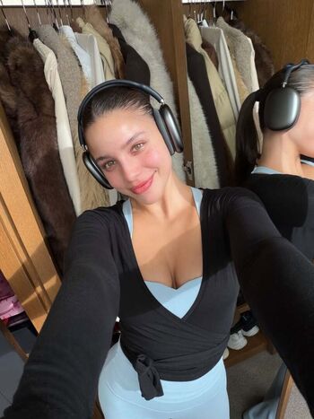 Full leaked Emilia mernes page private onlyfans photo