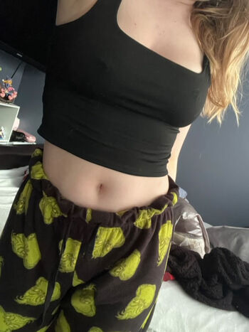 Full leaked Emilia private onlyfans photo