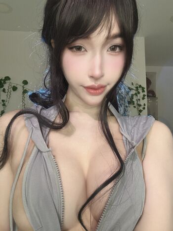 Full leaked Emiliabear private onlyfans photo