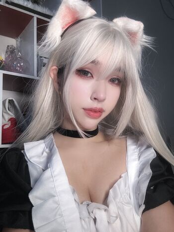 Full leaked Emiliabear private onlyfans photo