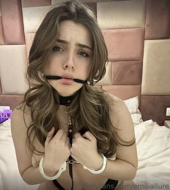 Full leaked Emiliallure private onlyfans photo