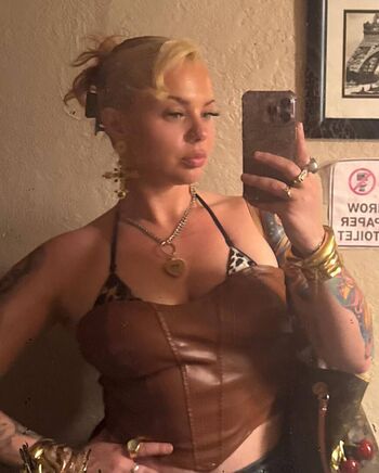 Full leaked Emilie brooklyn private onlyfans photo