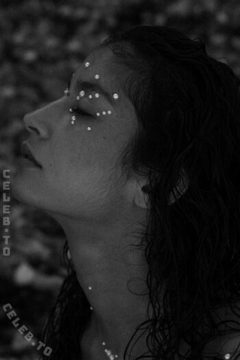 Full leaked Emilie payet private onlyfans photo