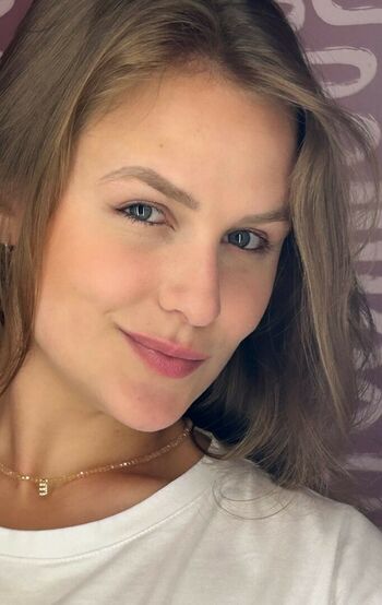 Full leaked Emilly schellmann private onlyfans photo