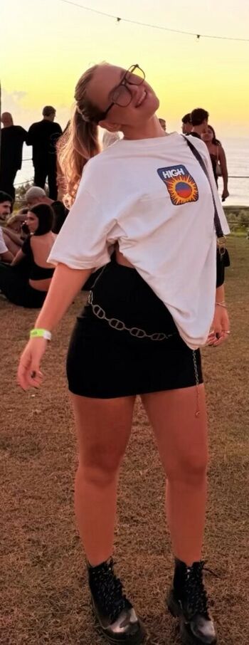 Full leaked Emilly schellmann private onlyfans photo