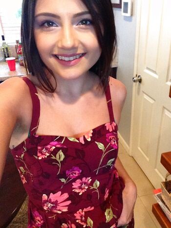 Full leaked Emily private onlyfans photo