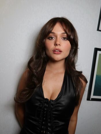 Full leaked Emily alyn lind private onlyfans photo
