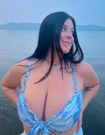 Full leaked Emily b private onlyfans photo