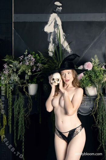 Full leaked Emily bloom  page private onlyfans photo