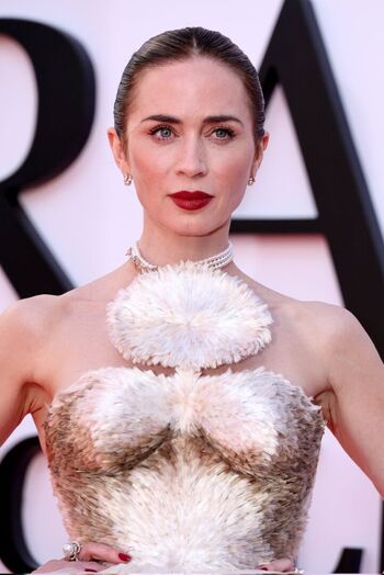 Full leaked Emily blunt page private onlyfans photo