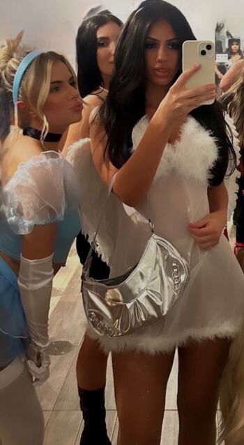 Full leaked Emily chavez private onlyfans photo