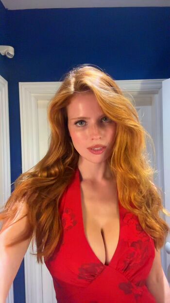 Full leaked Emily deyt aysage private onlyfans photo