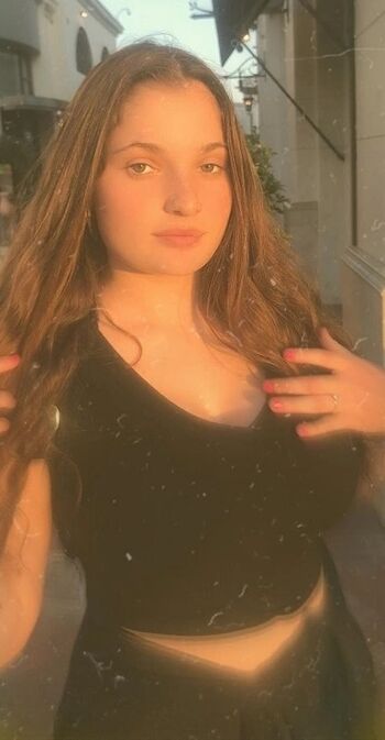 Full leaked Emily egan private onlyfans photo