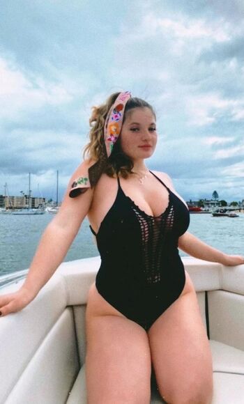 Full leaked Emily egan private onlyfans photo