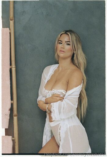 Full leaked Emily elizabth  page private onlyfans photo
