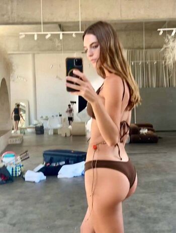 Full leaked Emily feld  page private onlyfans photo
