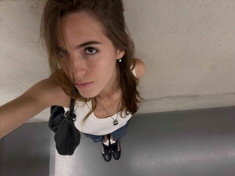 Full leaked Emily feld page private onlyfans photo