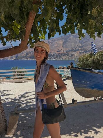 Full leaked Emily feld page private onlyfans photo