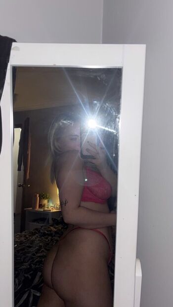 Full leaked Emily gobbey private onlyfans photo