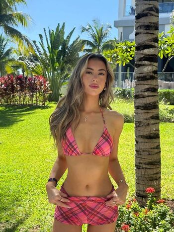 Full leaked Emily landon private onlyfans photo