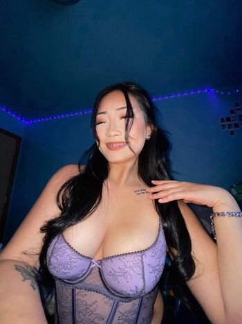 Full leaked Emily lorr private onlyfans photo