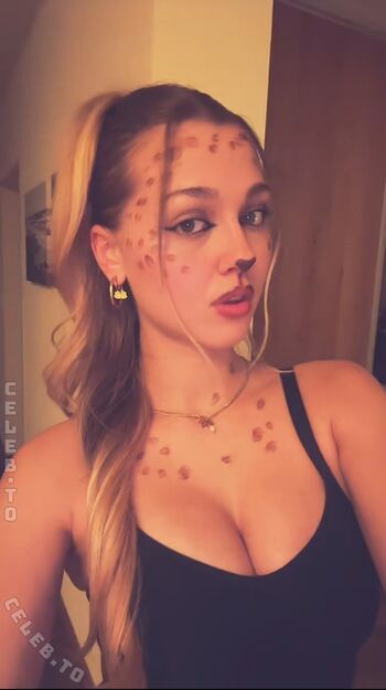 Full leaked Emily maurer private onlyfans photo