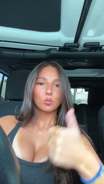Full leaked Emily newton private onlyfans photo