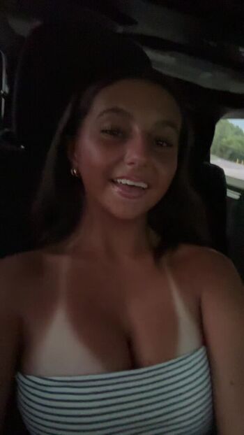 Full leaked Emily newton private onlyfans photo